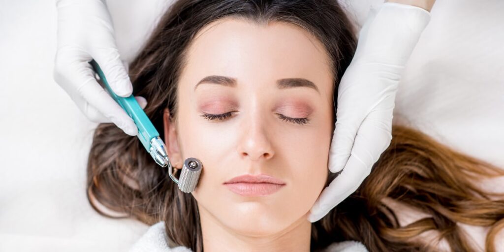 Top 10 địa chỉ lăn kim trị mụn, trị sẹo ở TPHCM uy tín, hiệu quả