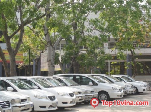 trung tâm đào tạo lái xe ô tô. uy tín chất lượng