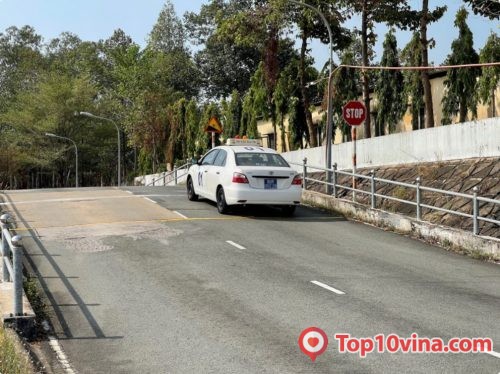 trung tâm dạy lái xe ô tô, uy tín